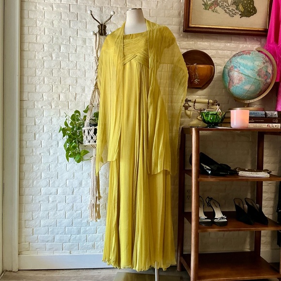 Montage by Mon Cheri Dresses & Skirts - Montage by Mon Cheri Yellow Chartreuse Chiffon Flowy Gown with Shawl